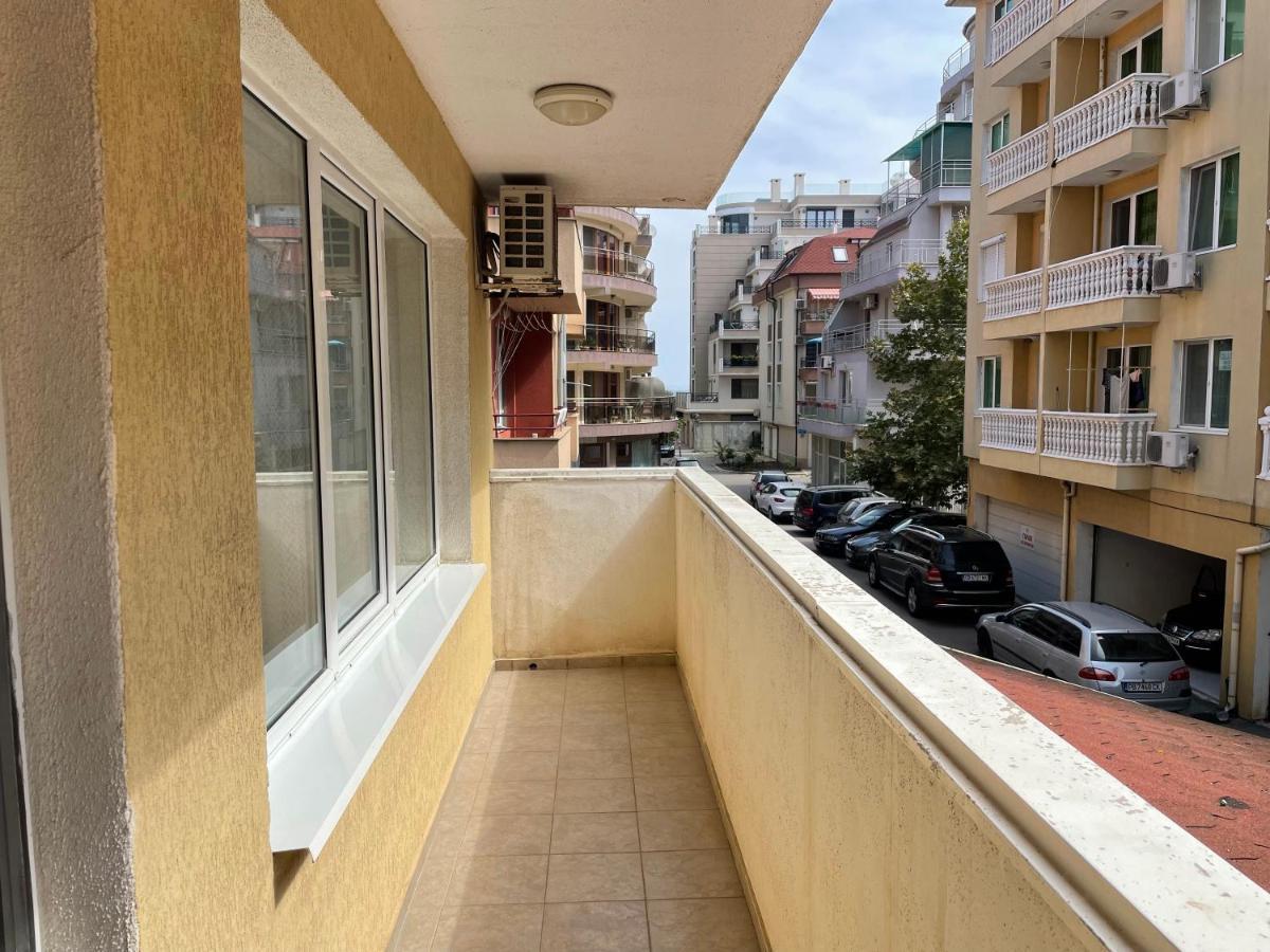 Comfort Apartment Поморие Экстерьер фото